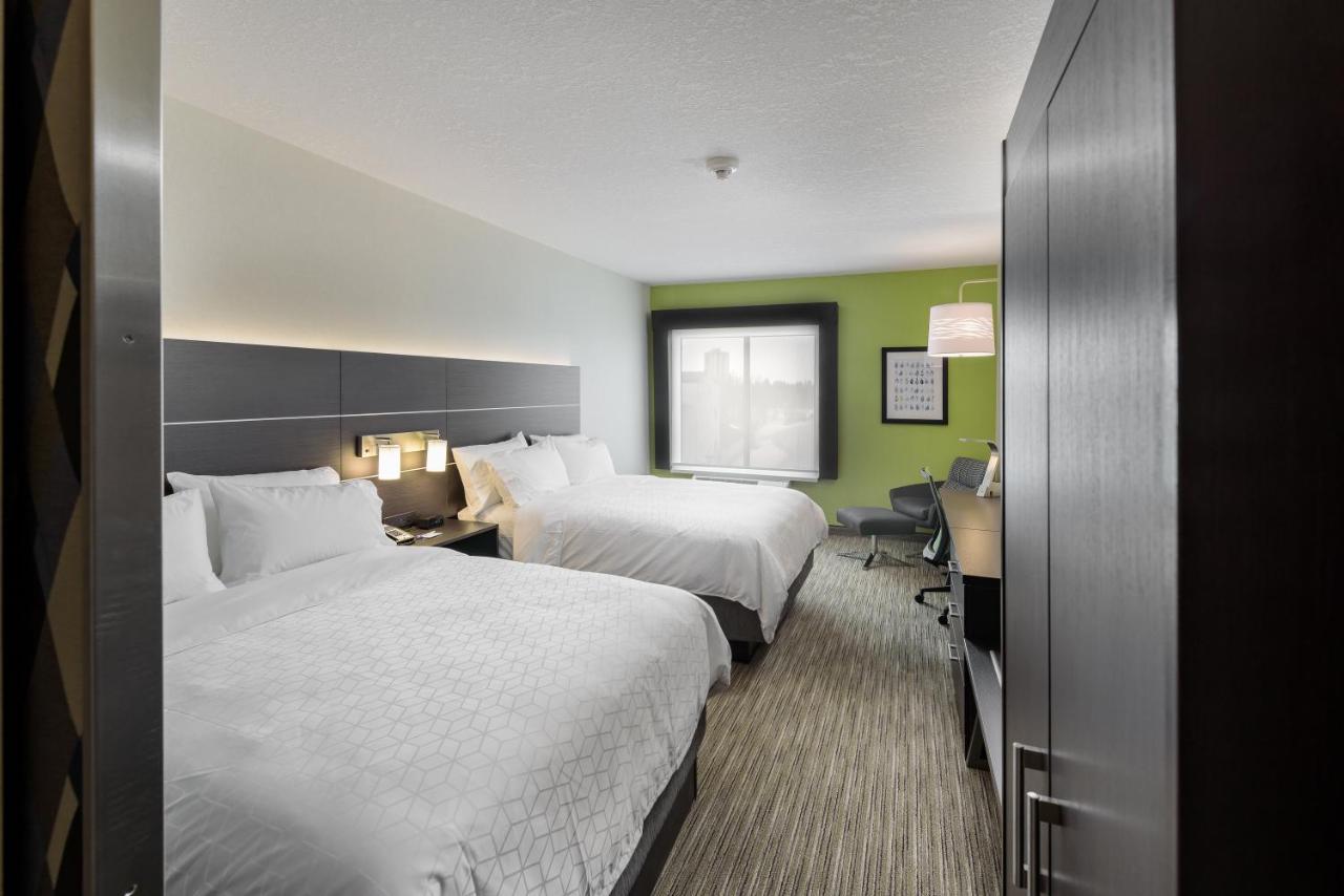 Holiday Inn Express & Suites - Brandon By Ihg Exteriör bild
