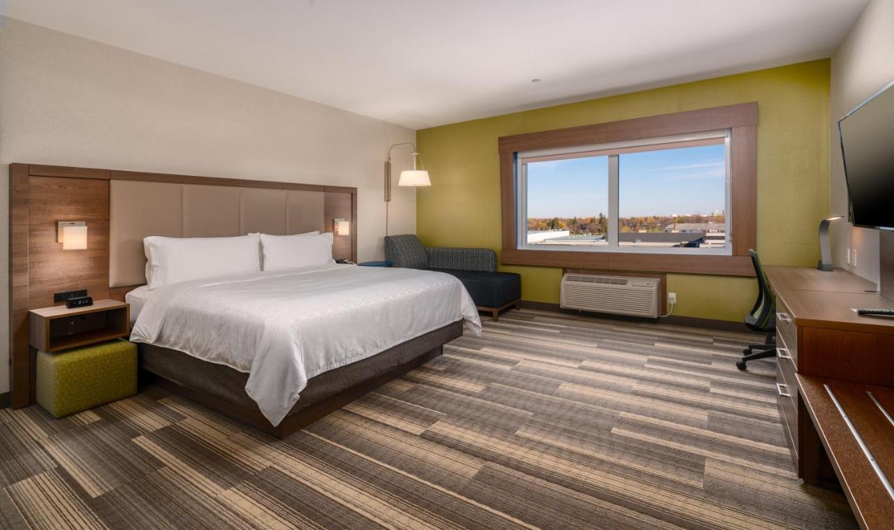 Holiday Inn Express & Suites - Brandon By Ihg Exteriör bild